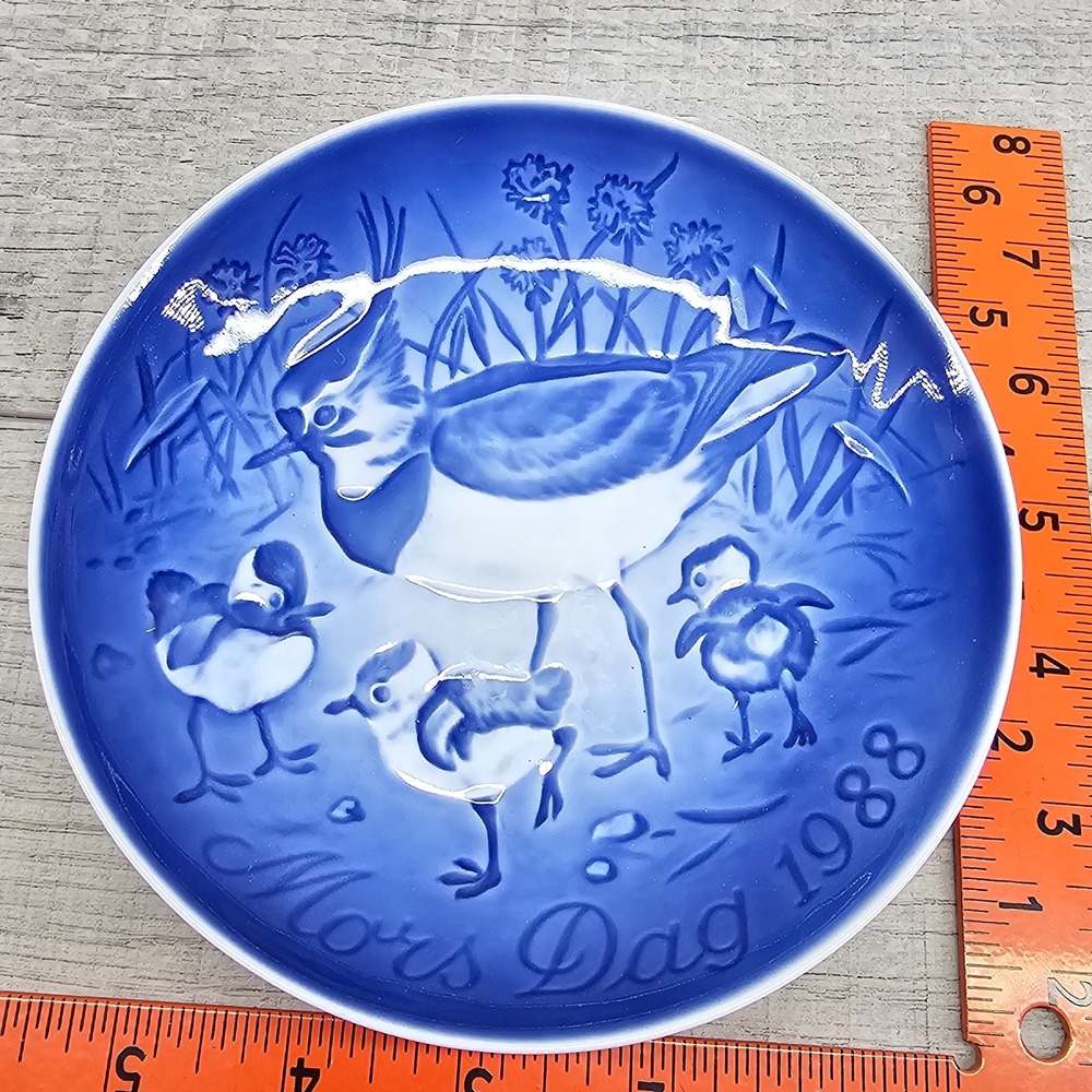 Bing & Grondahl 1988 Mors Dag Plate Crested Plovers Bird EXCELLENT Copenhagen